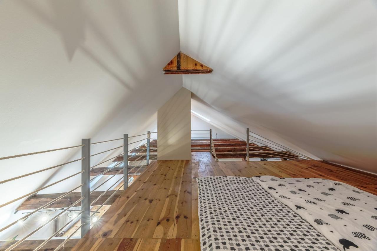 Ubytovani Na Namesti Nove Mesto pod Smrkem Exteriör bild